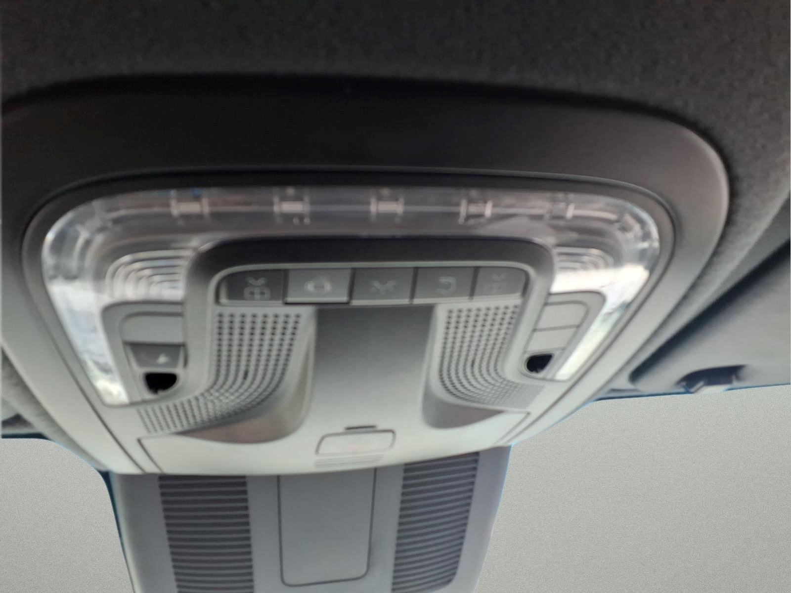 Used 2024 Mercedes-Benz Sprinter 2500 image 33