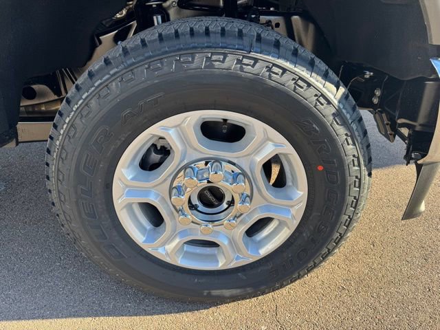 New 2026 Ford F350 XLT w/ FX4 Off-Road Package image 9