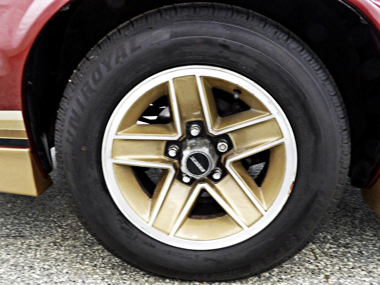 Used 1987 Chevrolet Camaro Z28 RWD image 15