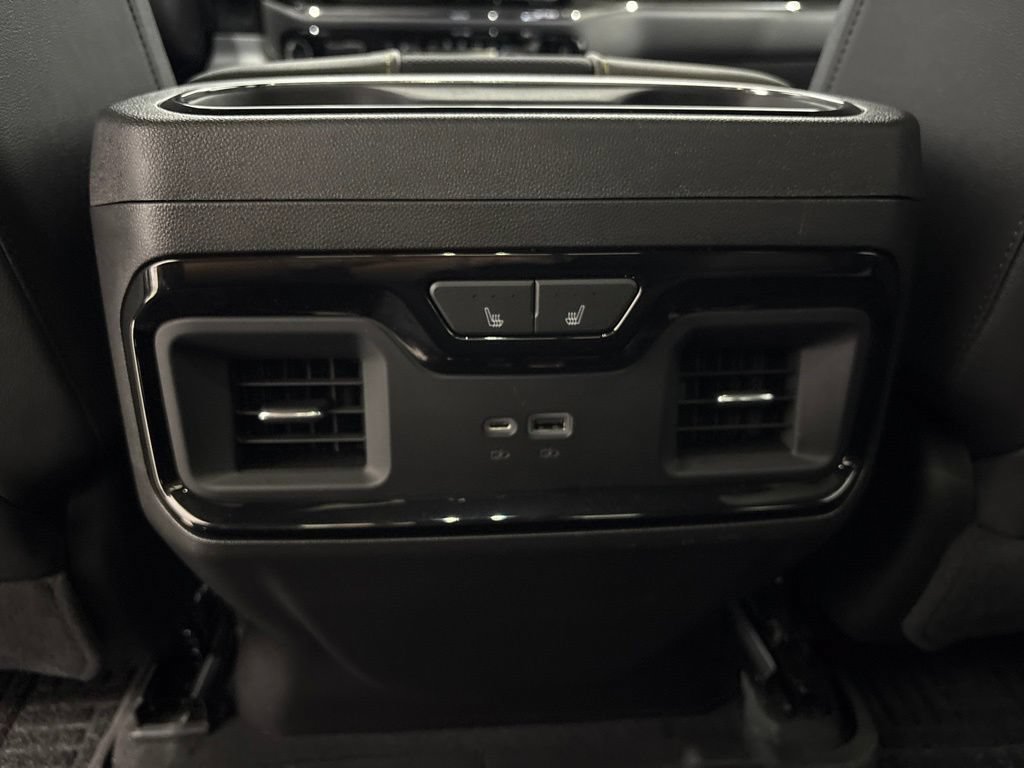 Used 2024 Chevrolet Silverado 1500 ZR2 AWD/4WD image 37