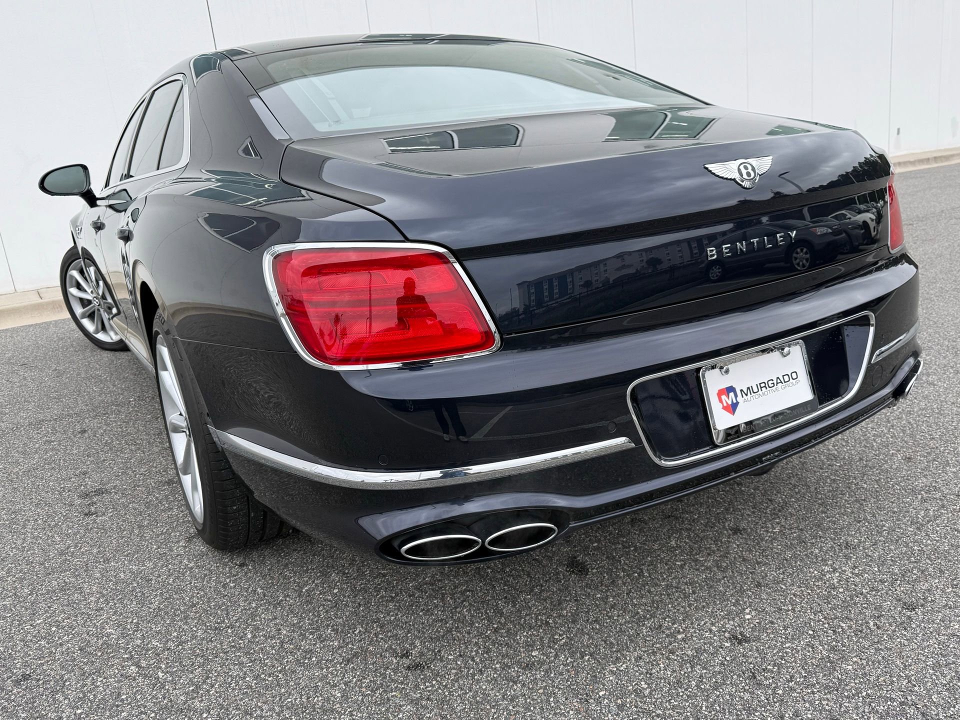 Used 2021 Bentley Flying Spur V8 video 2