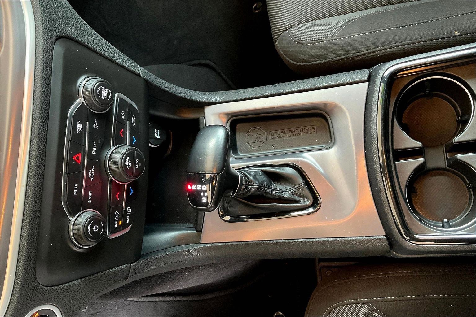 Used 2021 Dodge Charger SXT w/ Blacktop Package image 16