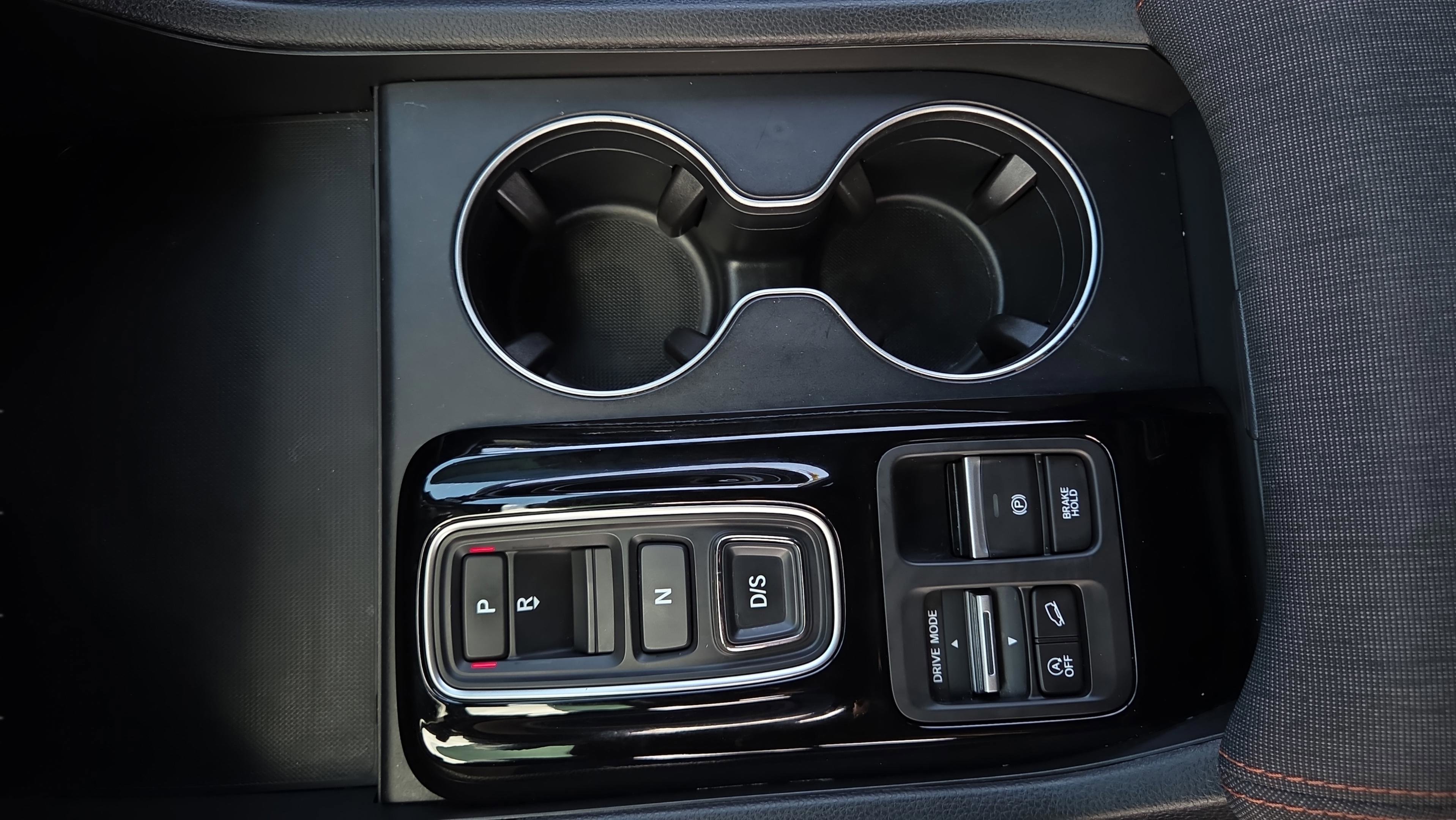 Used 2023 Honda Pilot Sport image 32