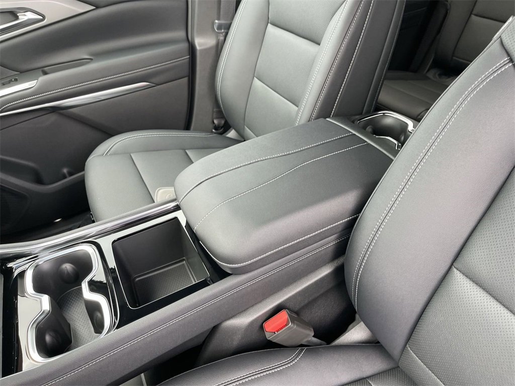 New 2026 Chevrolet Traverse LT w/ Sun and Wheel Package image 21