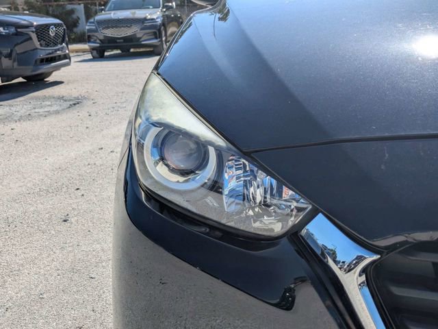 Used 2018 MAZDA MAZDA3 Touring FWD image 7