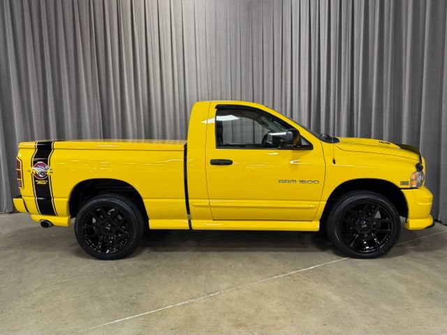 Used 2005 Dodge Ram 1500 Truck SLT w/ Rumblebee Group AWD/4WD image 4