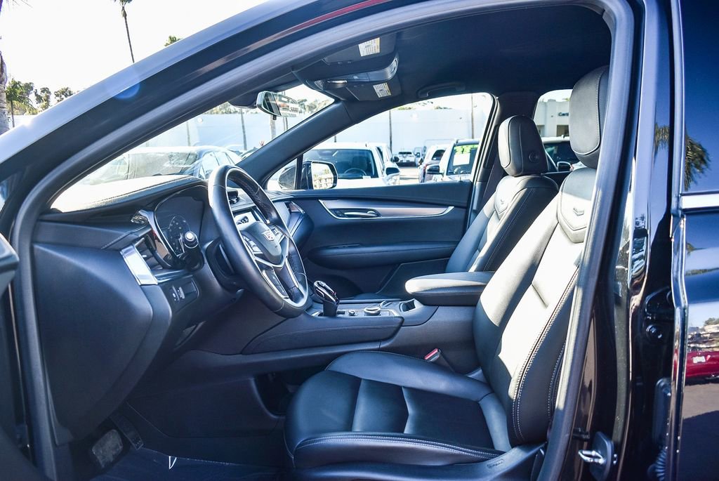 Used 2023 Cadillac XT5 Luxury image 16
