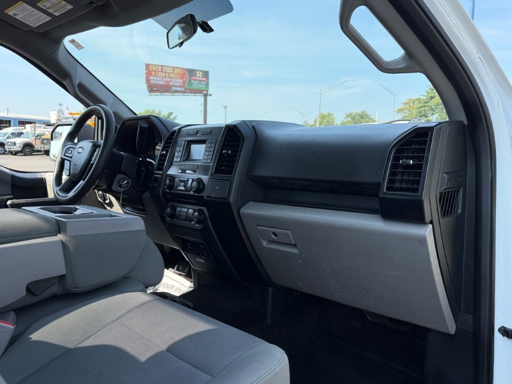 Used 2017 Ford F150 XL w/ Equipment Group 101A Mid RWD image 18