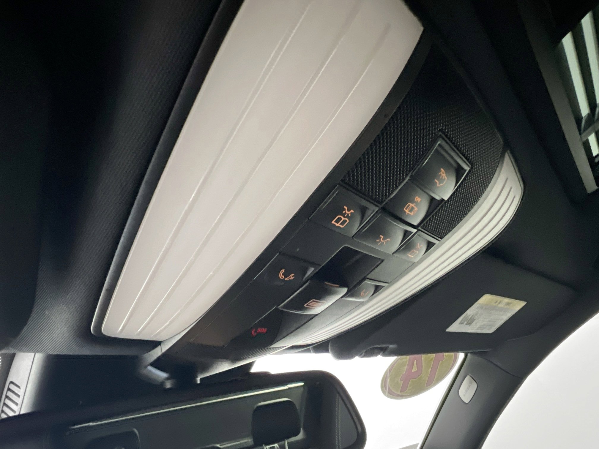 Used 2014 Mercedes-Benz E 350 4MATIC Sedan image 22