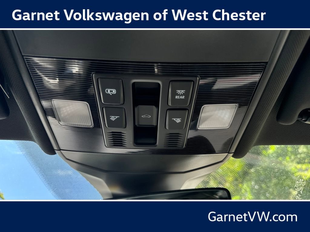 New 2026 Volkswagen Jetta GLI Autobahn FWD image 30