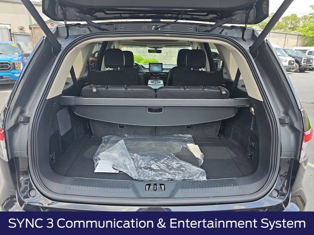 Used 2023 Lincoln Aviator AWD w/ Premium Package image 15