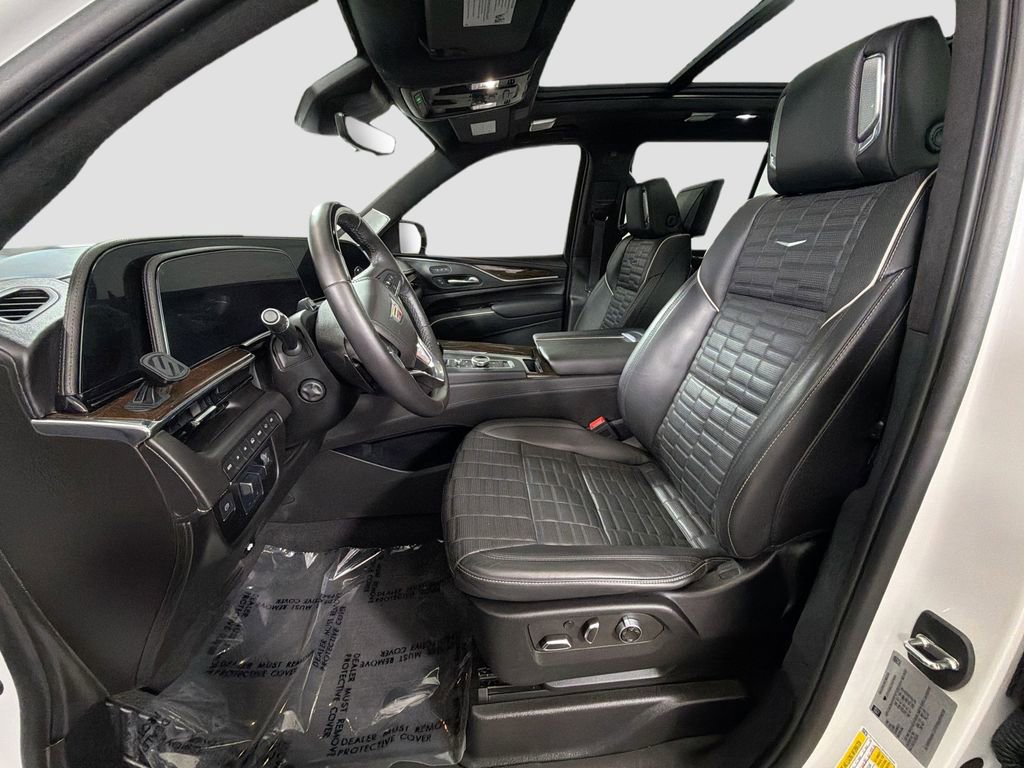 Used 2023 Cadillac Escalade Sport Platinum AWD/4WD image 23