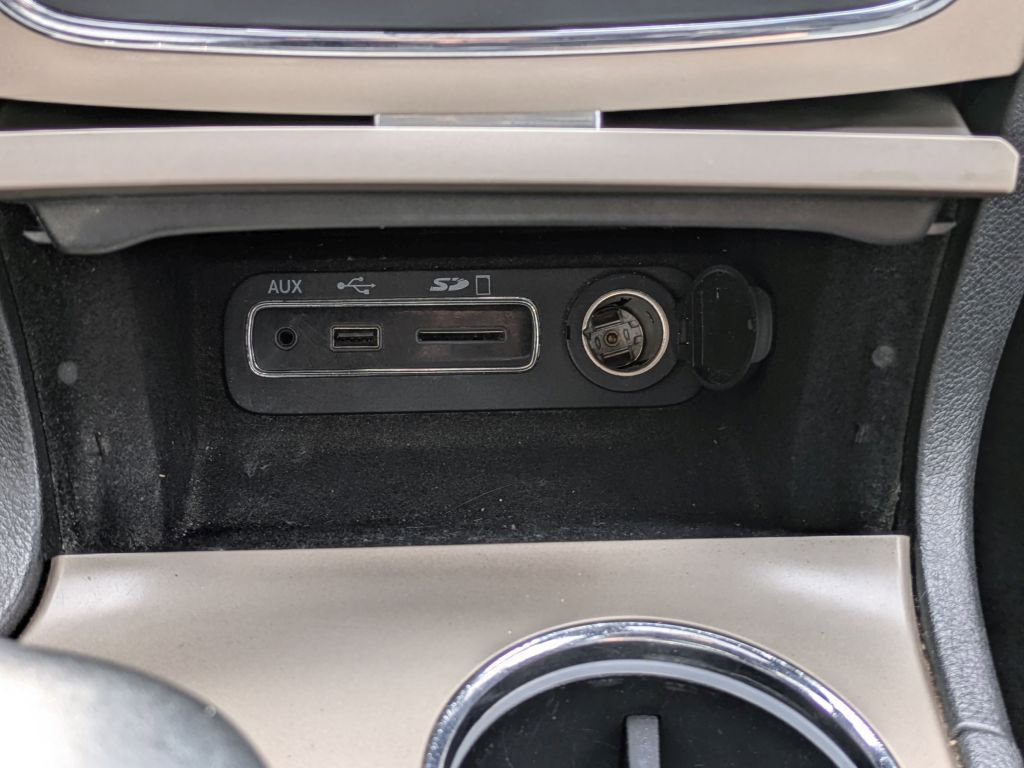 Used 2014 Jeep Grand Cherokee Limited image 22