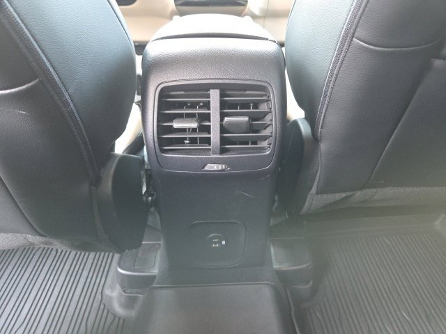 Used 2021 Ford Escape SEL w/ Technology Package AWD/4WD image 22
