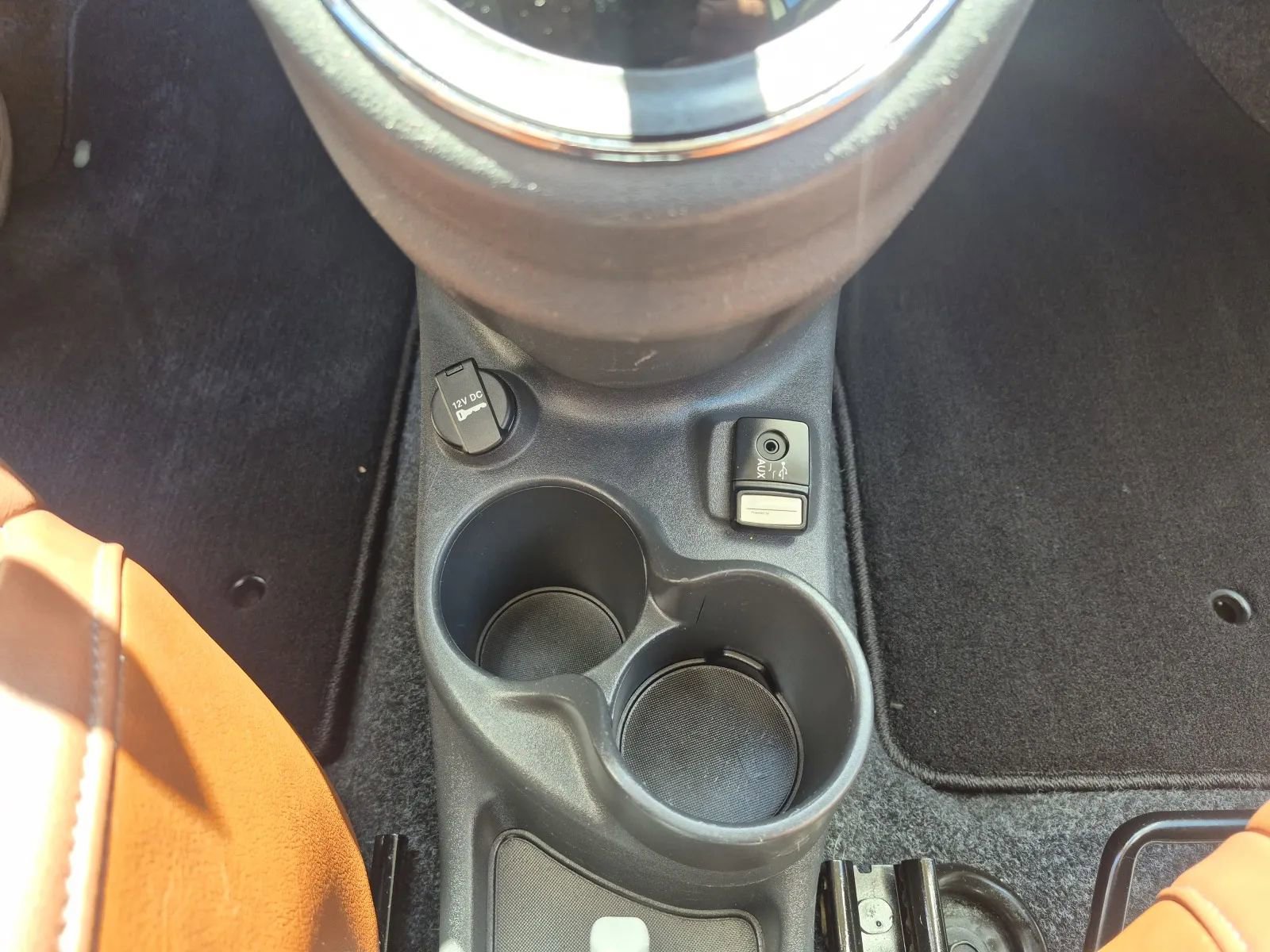 Used 2019 FIAT 500 Lounge FWD image 24