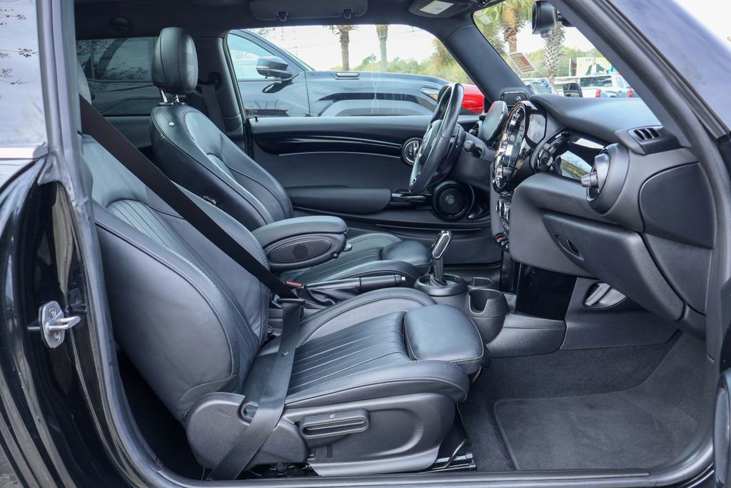 Used 2023 MINI Cooper John Cooper Works image 9