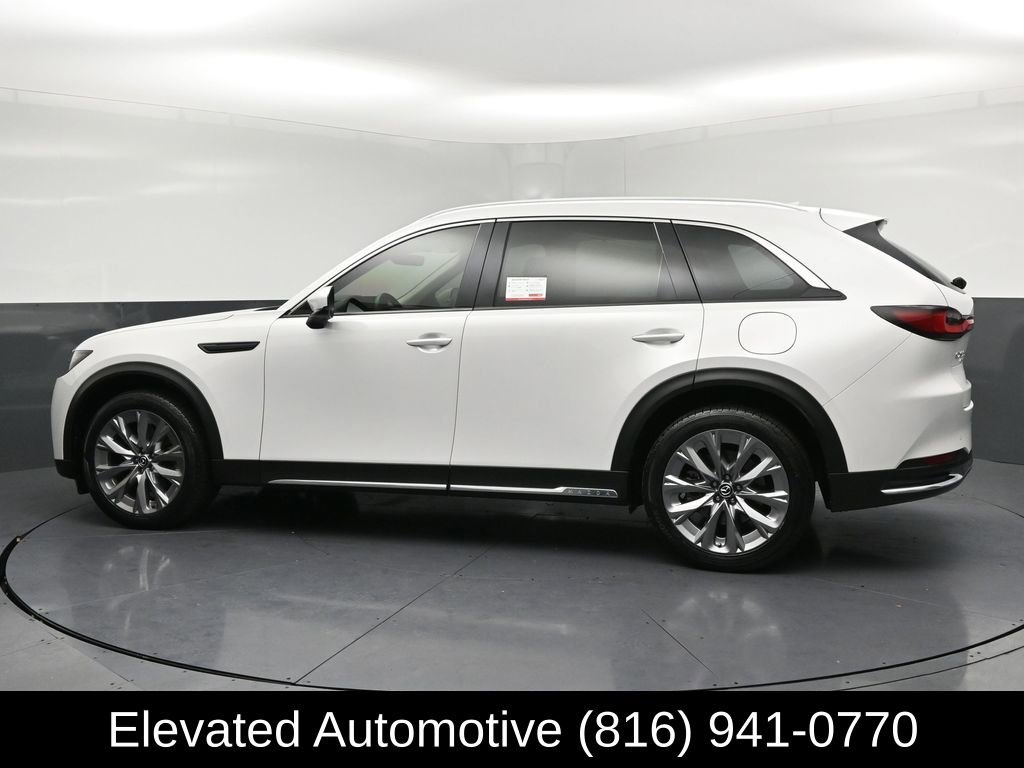 Used 2024 MAZDA CX-90 3.3 Turbo w/ Premium Package image 31