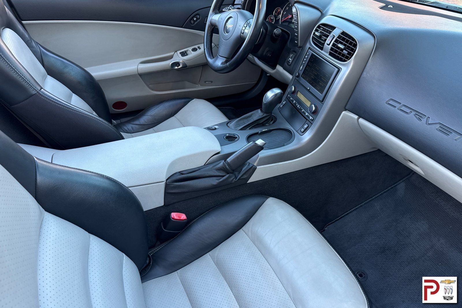 Used 2007 Chevrolet Corvette Convertible w/ Preferred Equipment Group image 16