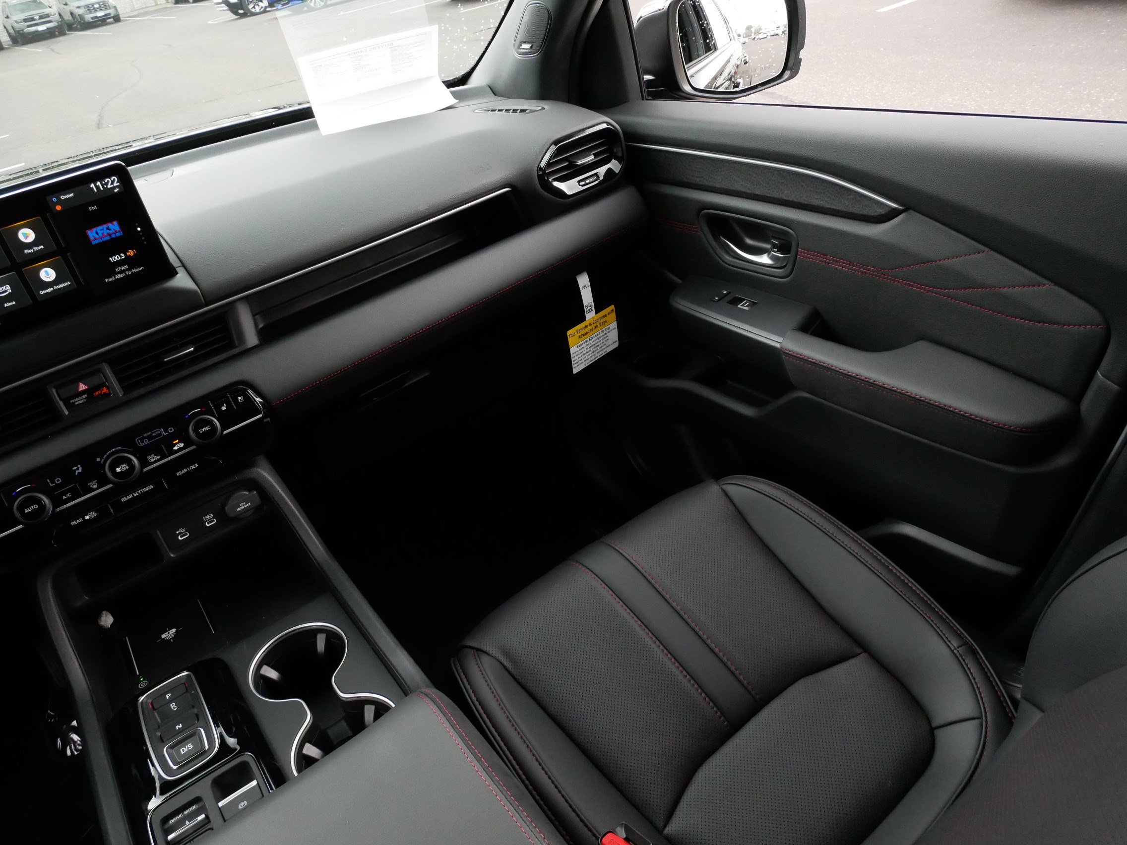 Certified 2026 Honda Pilot Black Edition image 11