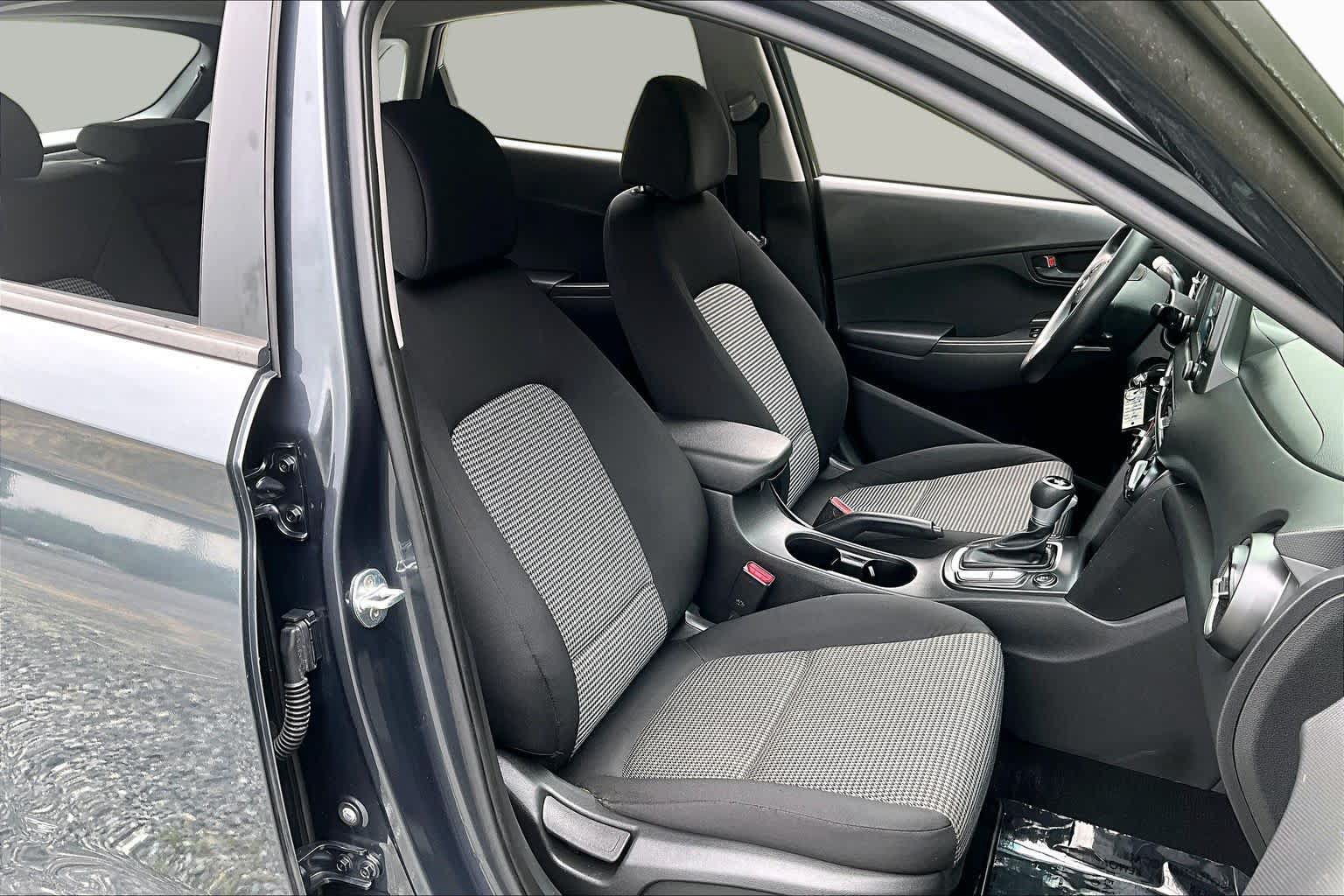 Used 2018 Hyundai Kona SE AWD/4WD image 9