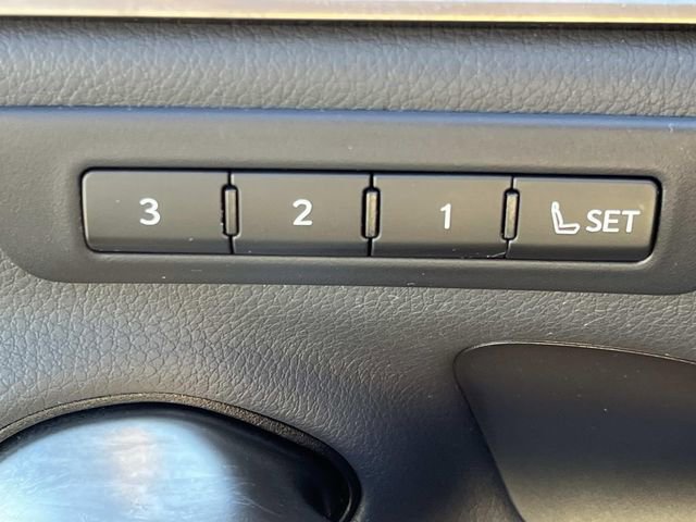 Used 2019 Lexus ES 350 F Sport w/ Accessory Package FWD image 31