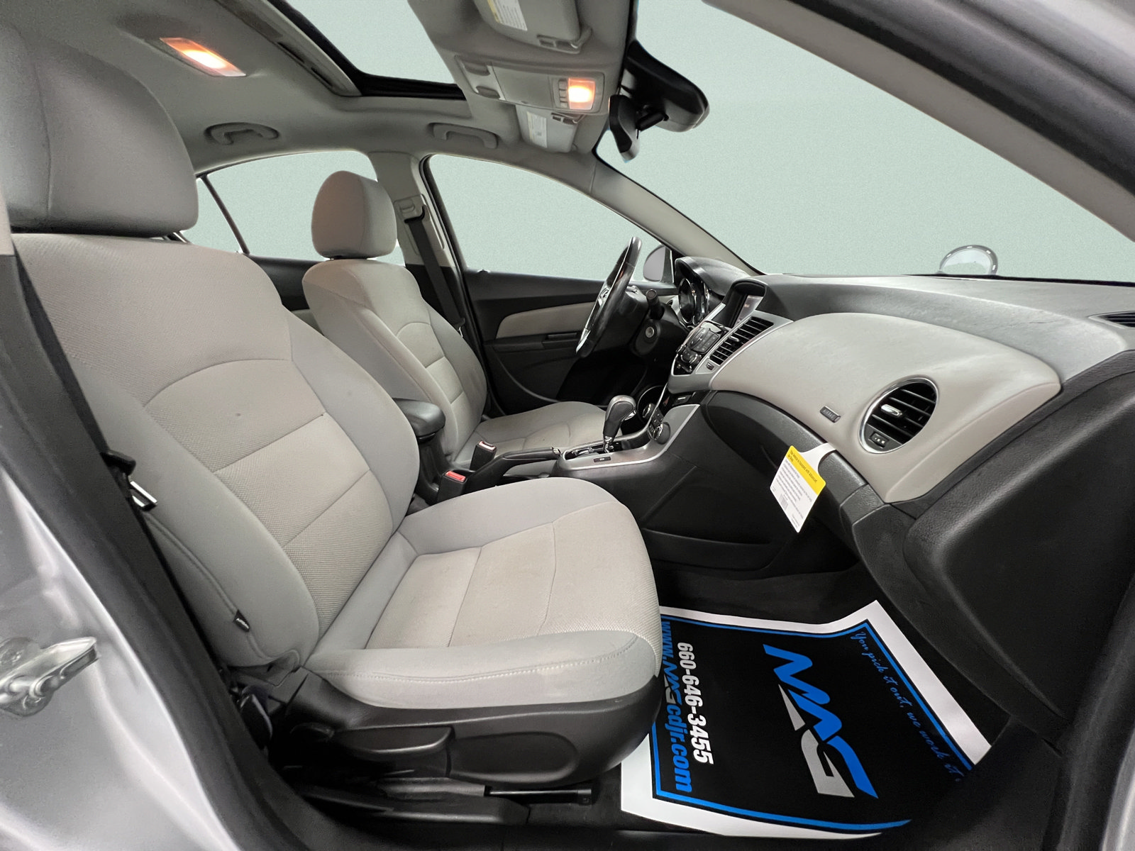 Used 2014 Chevrolet Cruze LT w/ All-Star Edition FWD image 37