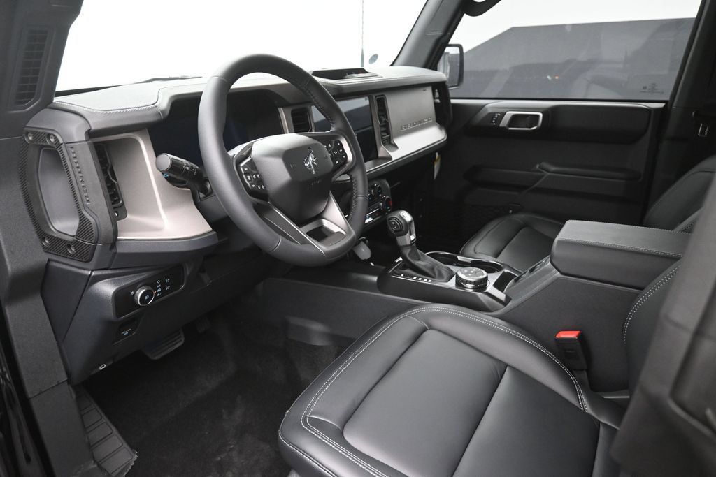 New 2026 Ford Bronco Outer Banks AWD/4WD image 33