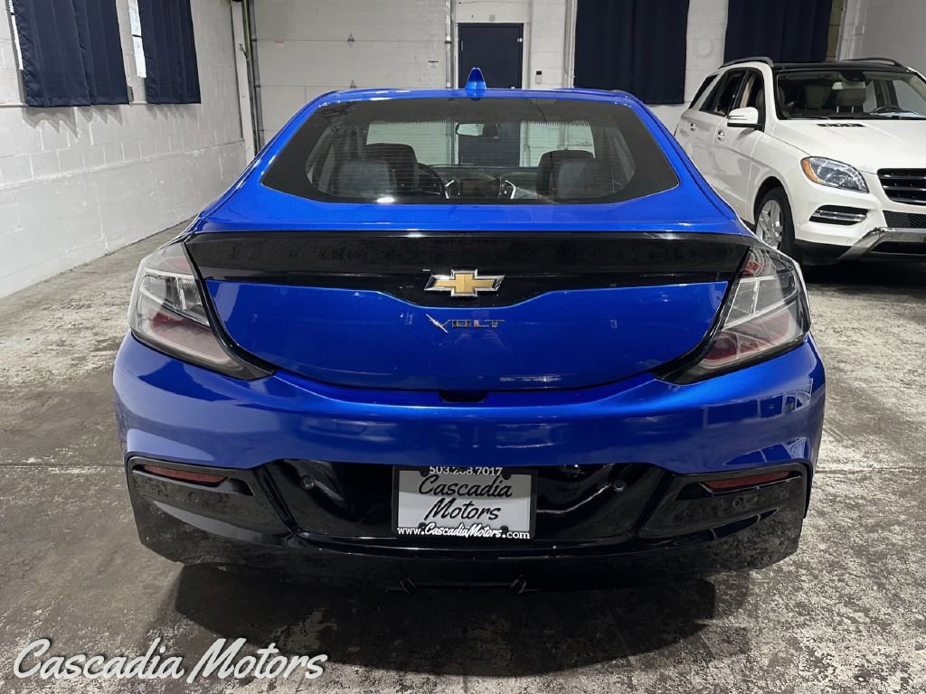 Used 2017 Chevrolet Volt Premier FWD image 6