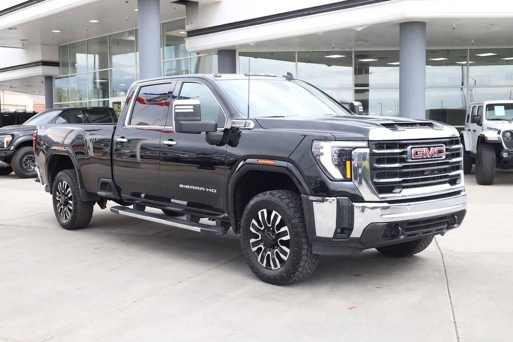 Used 2024 GMC Sierra 3500 SLT w/ SLT Premium Package AWD/4WD image 8