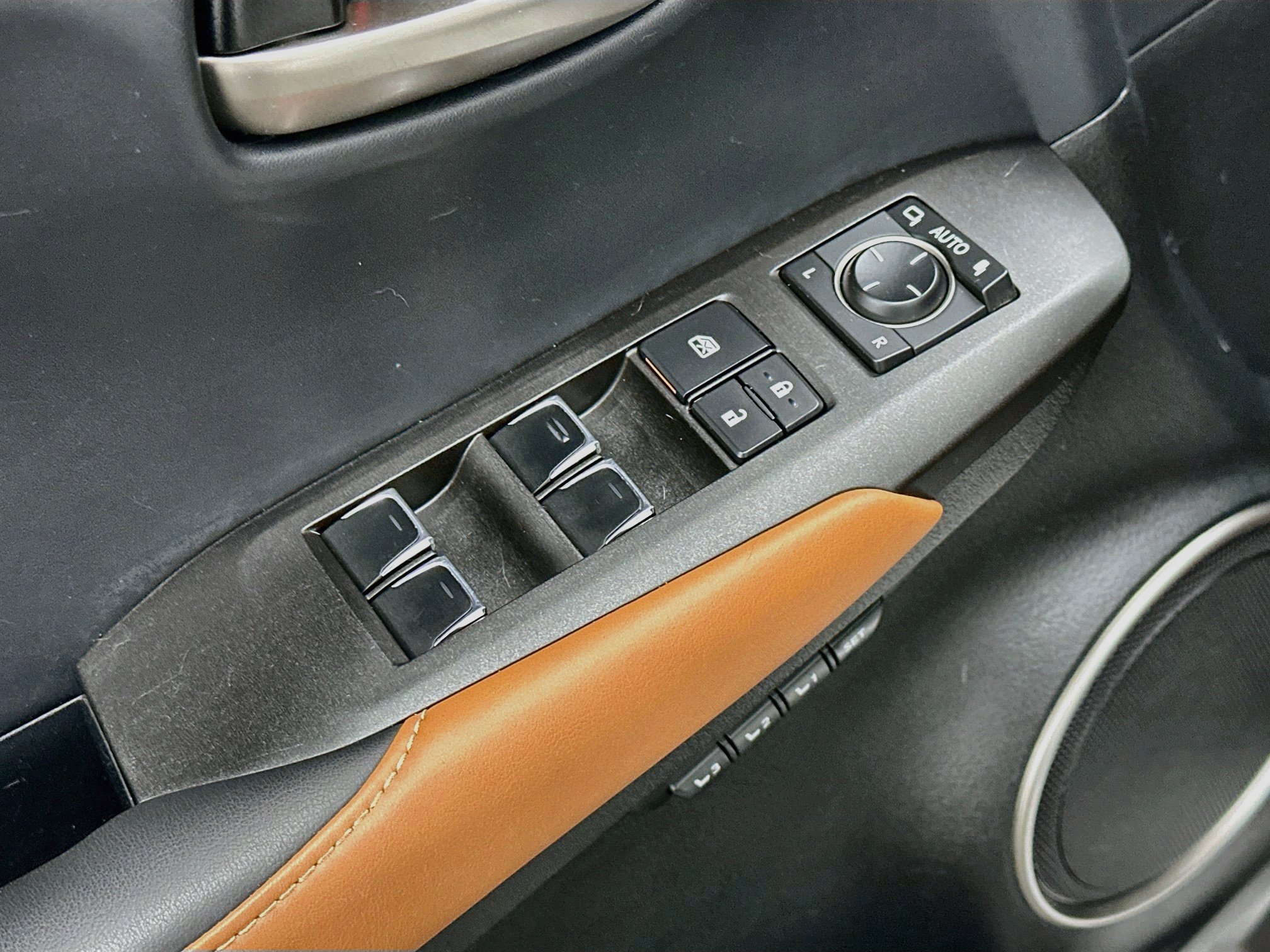 Used 2021 Lexus NX 300h AWD w/ Premium Package image 15