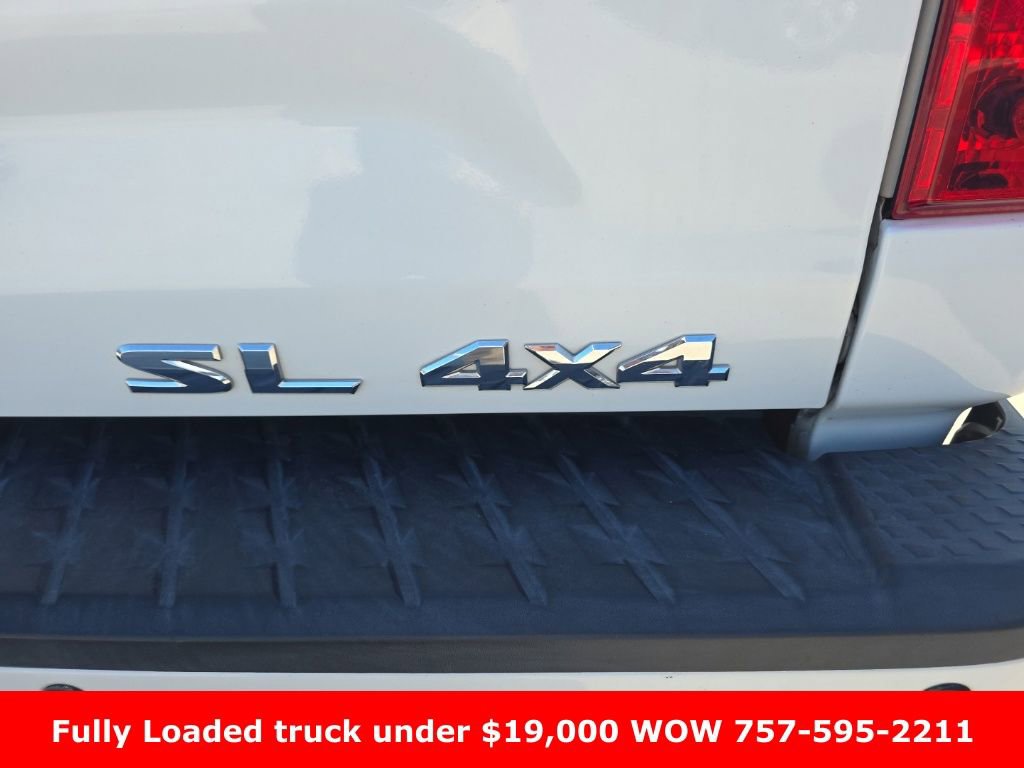 Used 2017 Nissan Titan SL w/ Off-Road Package image 6