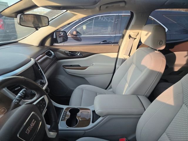 Used 2020 GMC Acadia SLE image 8