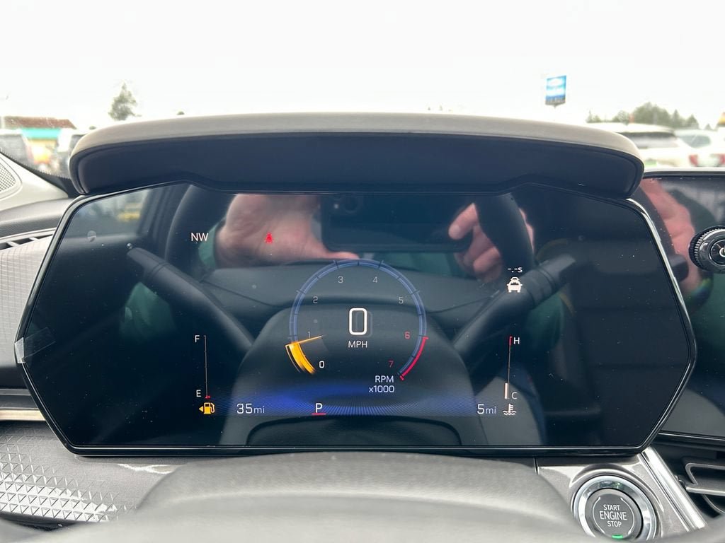 New 2026 Chevrolet Trax ACTIV w/ Sunroof Package FWD image 16