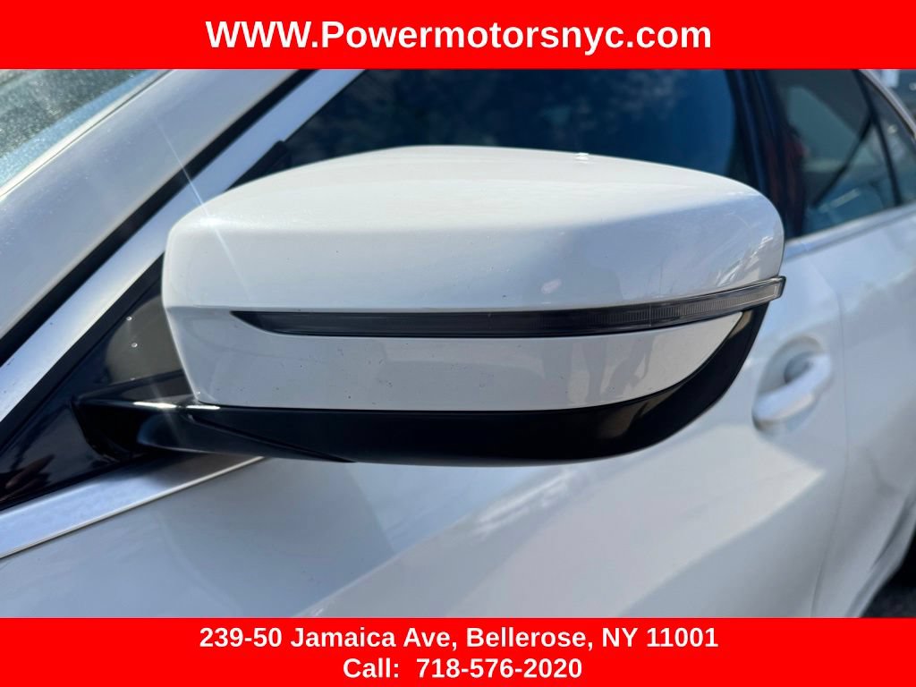 Used 2021 BMW 330i xDrive Sedan w/ Convenience Package AWD/4WD image 10