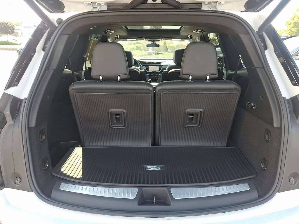 Certified 2024 Cadillac XT6 Sport w/ LPO, Floor Liner Package AWD/4WD image 32
