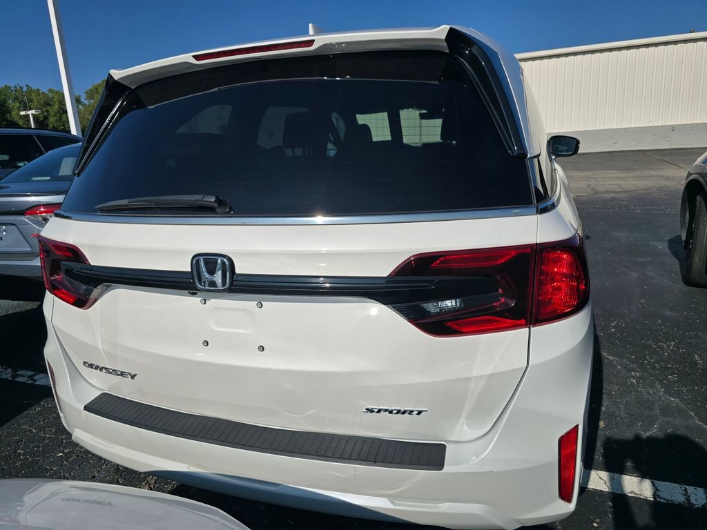 Used 2025 Honda Odyssey Sport-L image 6