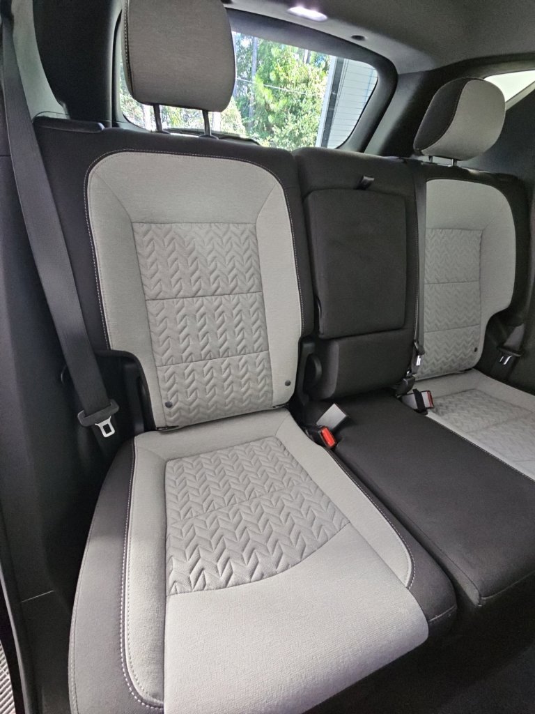 Used 2024 Chevrolet Equinox LS w/ LS Convenience Package FWD image 18
