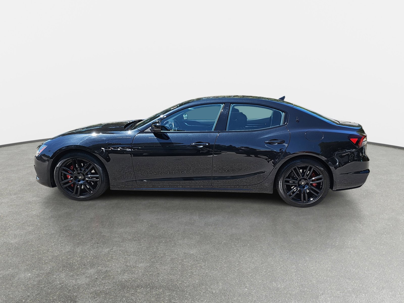 Used 2022 Maserati Ghibli Modena Q4 image 8