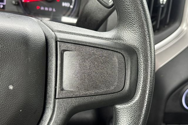 Used 2025 Chevrolet Silverado 1500 W/T image 32