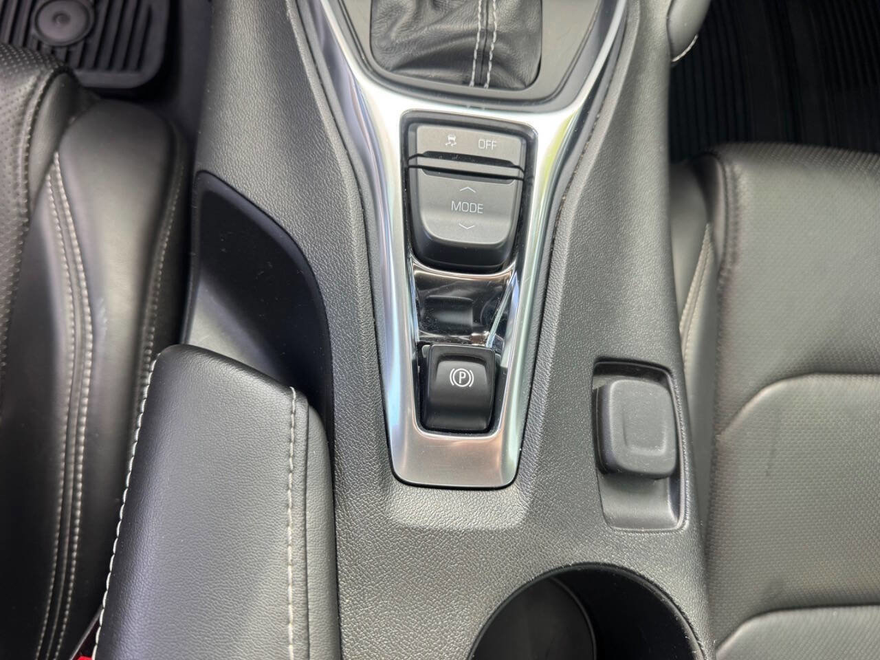 Used 2018 Chevrolet Camaro SS image 10