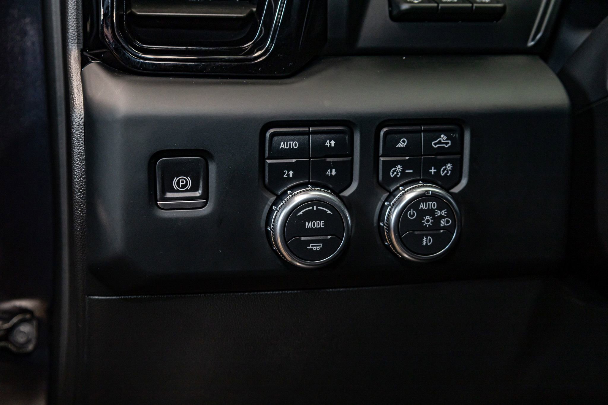 Used 2024 GMC Sierra 1500 AT4X w/ AT4X AEV Edition AWD/4WD image 20