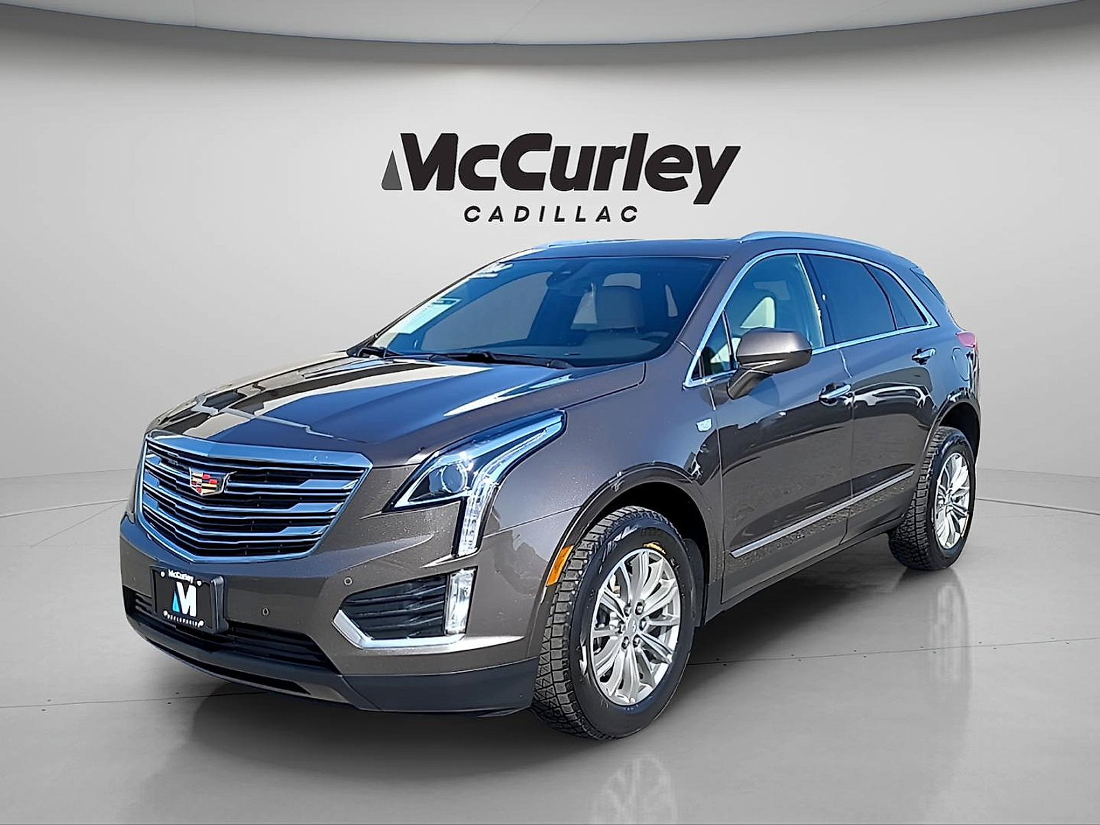Used 2019 Cadillac XT5 Luxury AWD/4WD image 3
