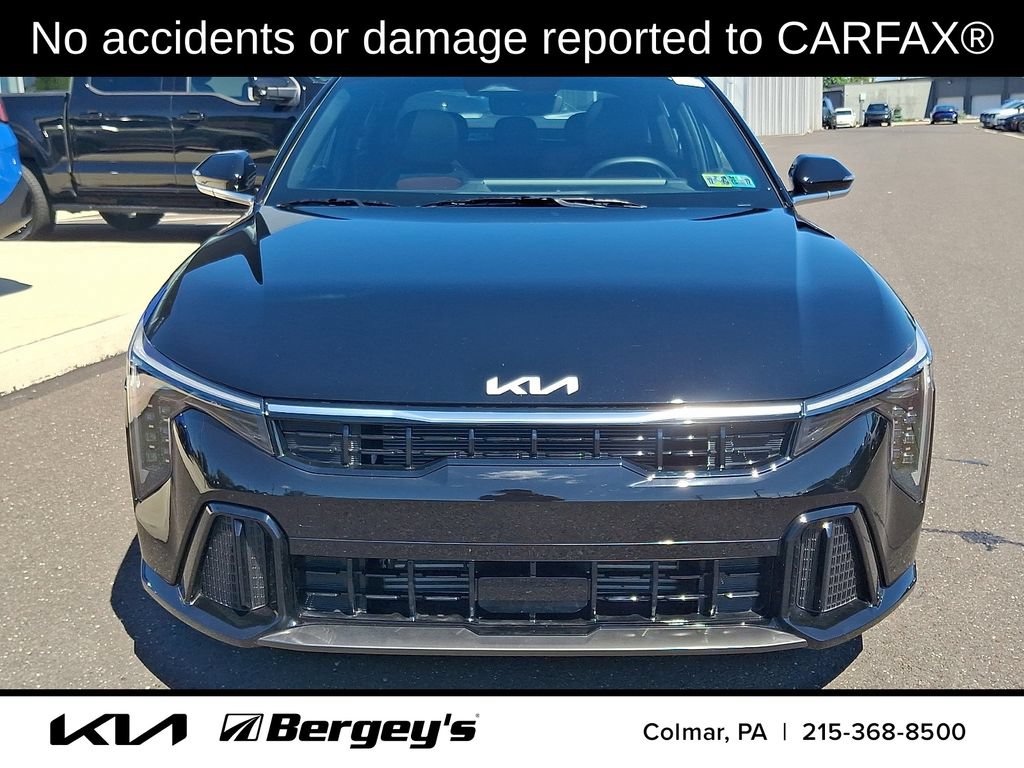 Certified 2025 Kia K4 GT-Line Turbo FWD image 2
