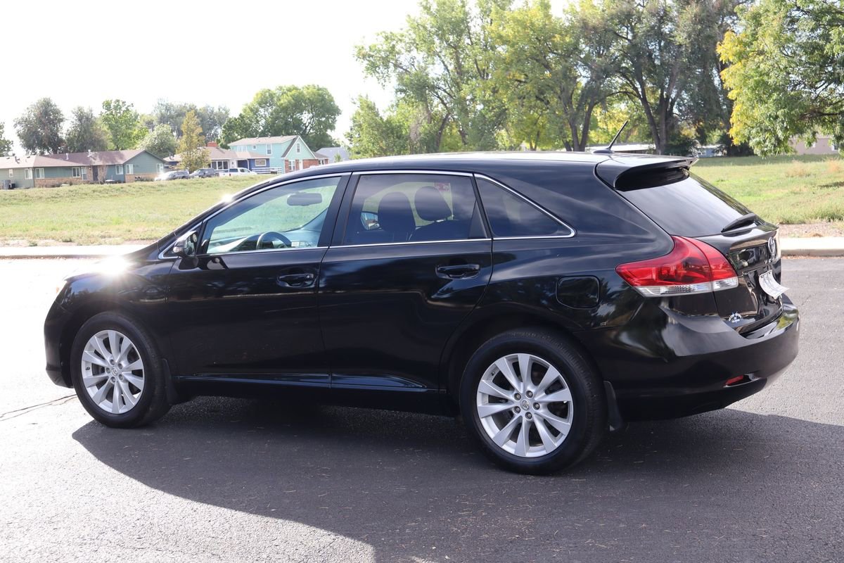 Used 2015 Toyota Venza LE image 8