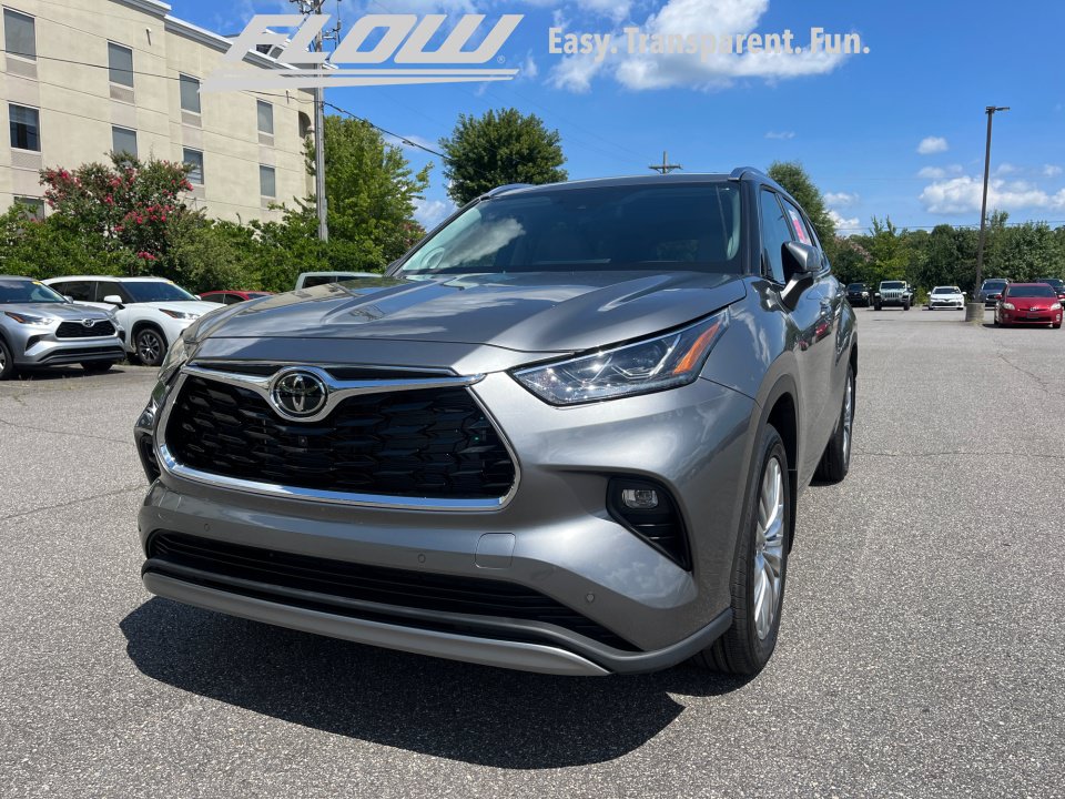 New 2026 Toyota Highlander Platinum AWD/4WD image 24