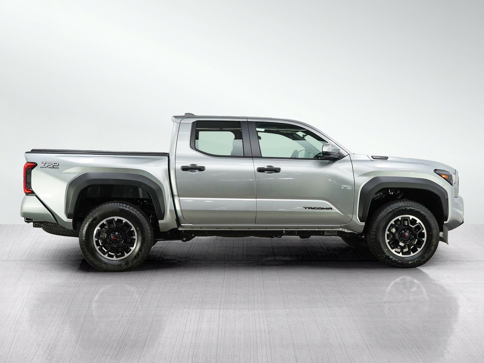 Used 2026 Toyota Tacoma TRD Off-Road AWD/4WD image 8