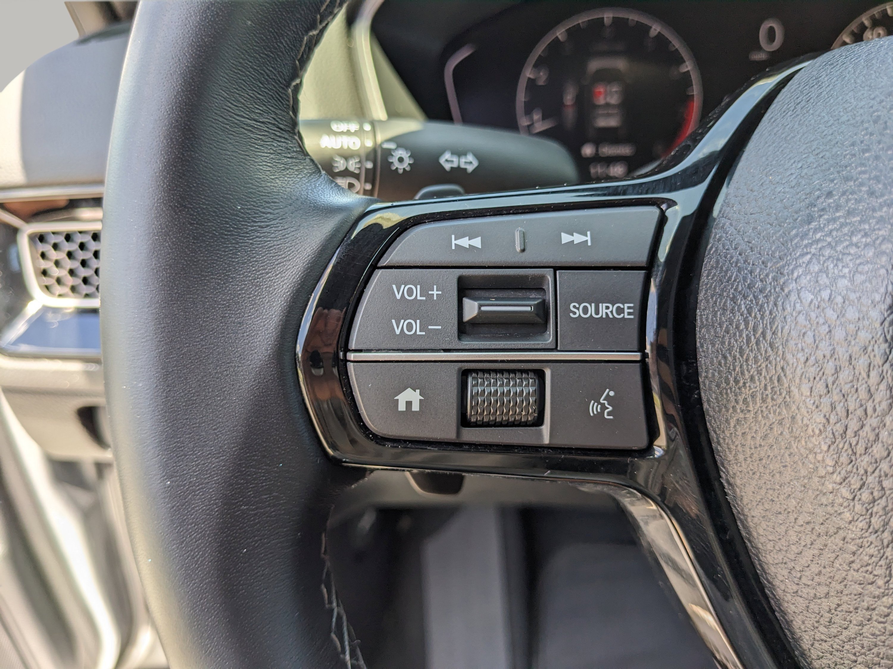 Used 2023 Honda Civic Sport image 32