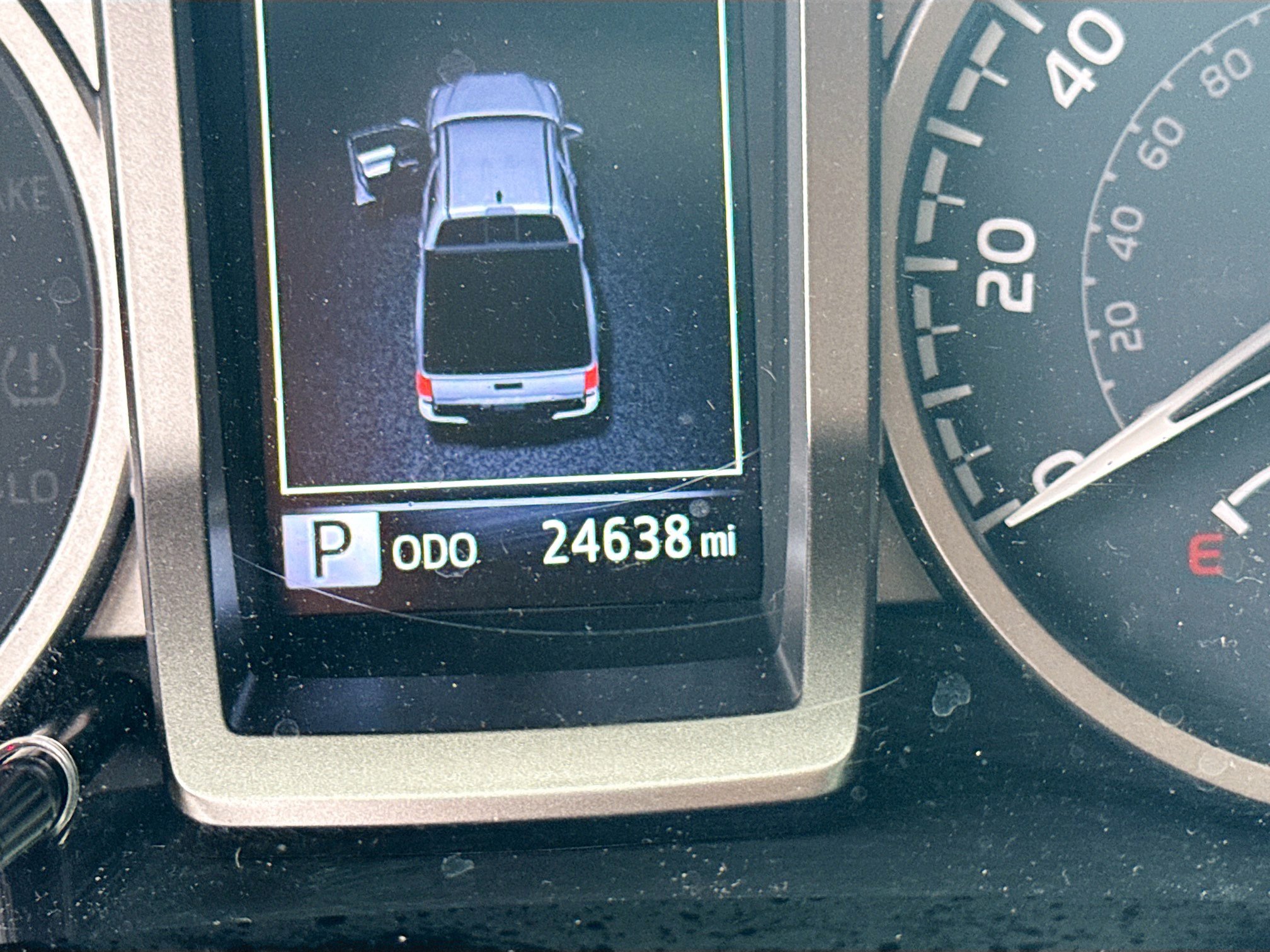 Used 2023 Toyota Tacoma SR5 w/ Technology Package image 32