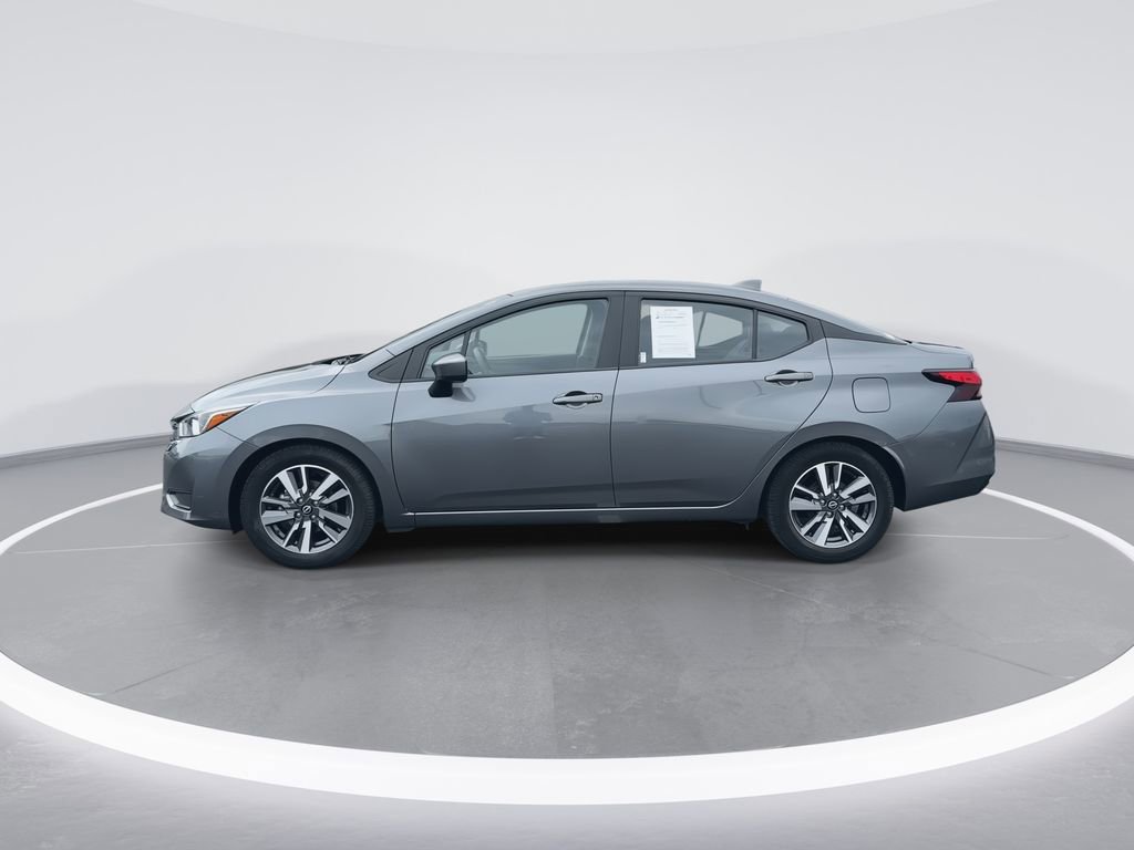 Used 2023 Nissan Versa SV FWD image 5
