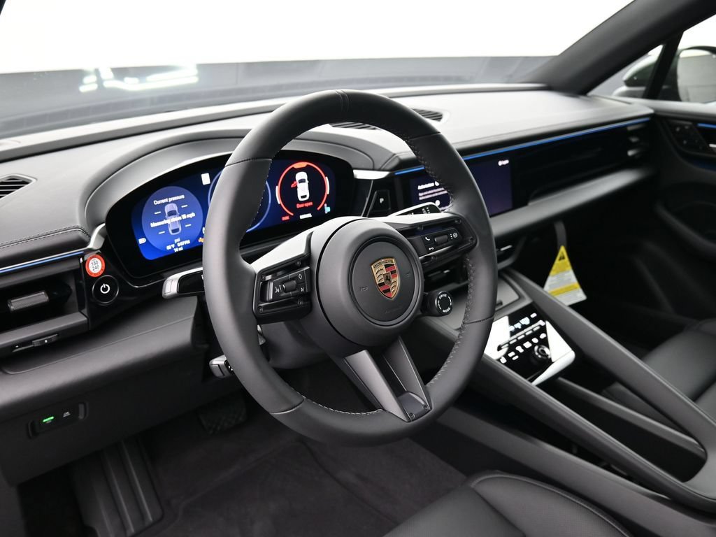 Certified 2025 Porsche Macan Electric RWD image 4